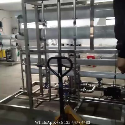 Angetriebener containerisierter Kläranlagen RO-Solarreinigungsapparat 2500L/Hour