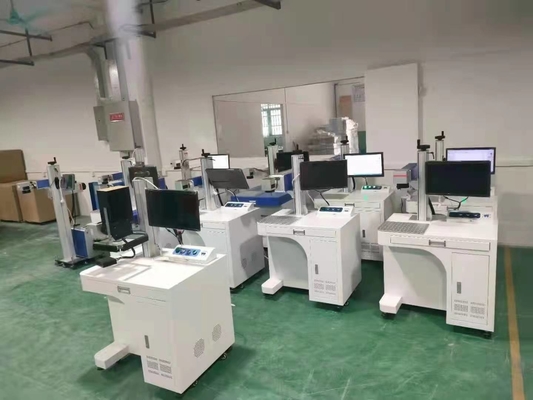 Laser-Graviermaschine 30W RAYCUS IPG MOPA Farbfür Metall